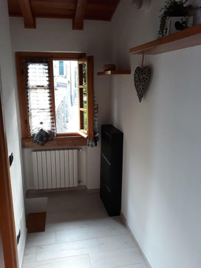 Maison de Denise Lezzeno Buitenkant foto